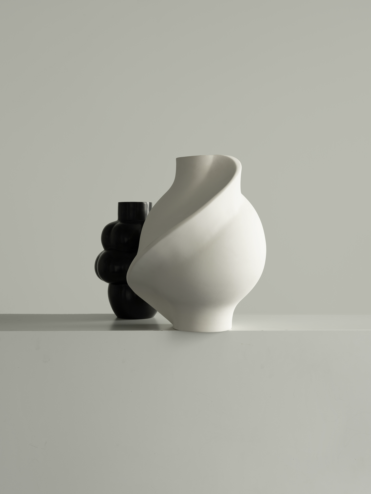 Ceramic Pirout Vase 02