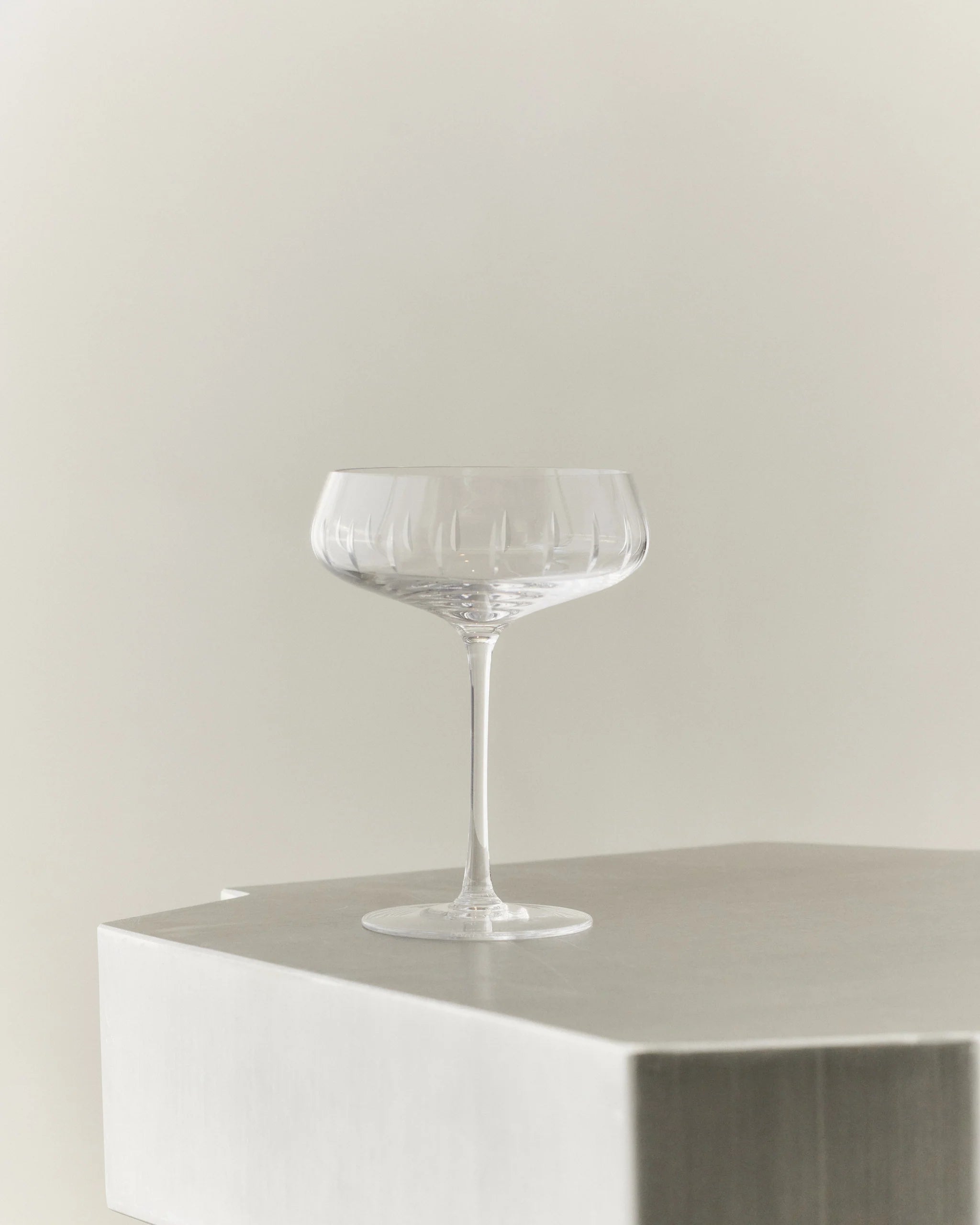 Champagne Coupe Single Cut - Clear