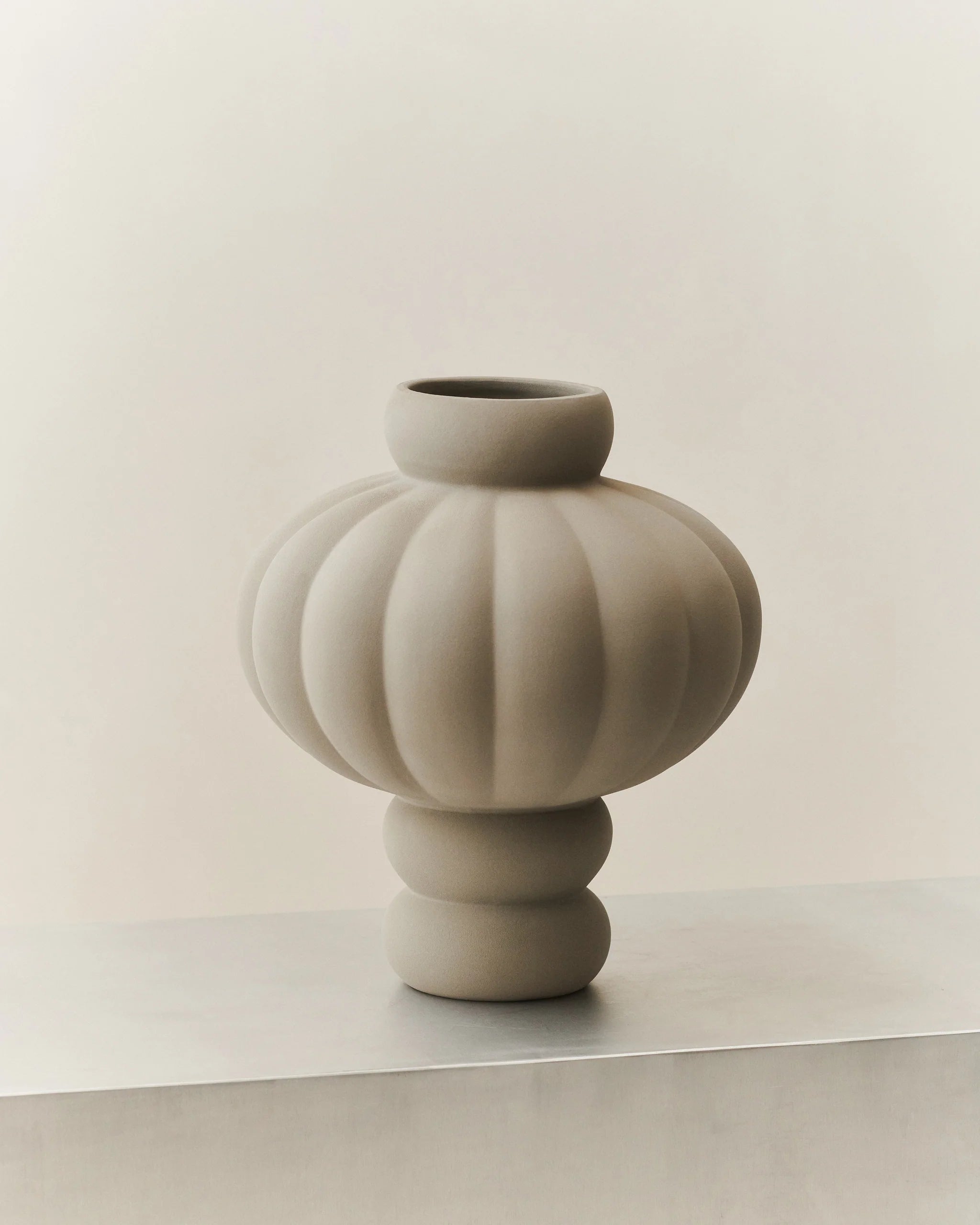 Ceramic Balloon Vase 08